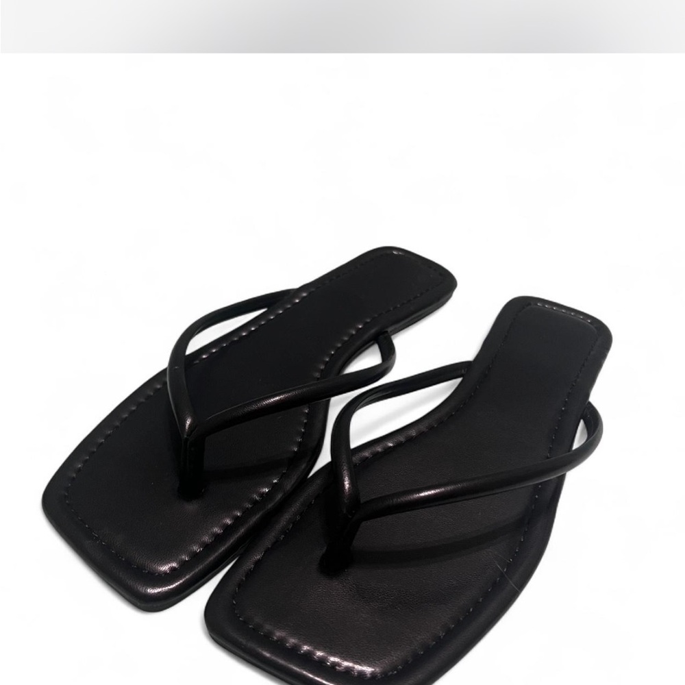 SHEIN Black Sandals Casual Y-Shaped Thong